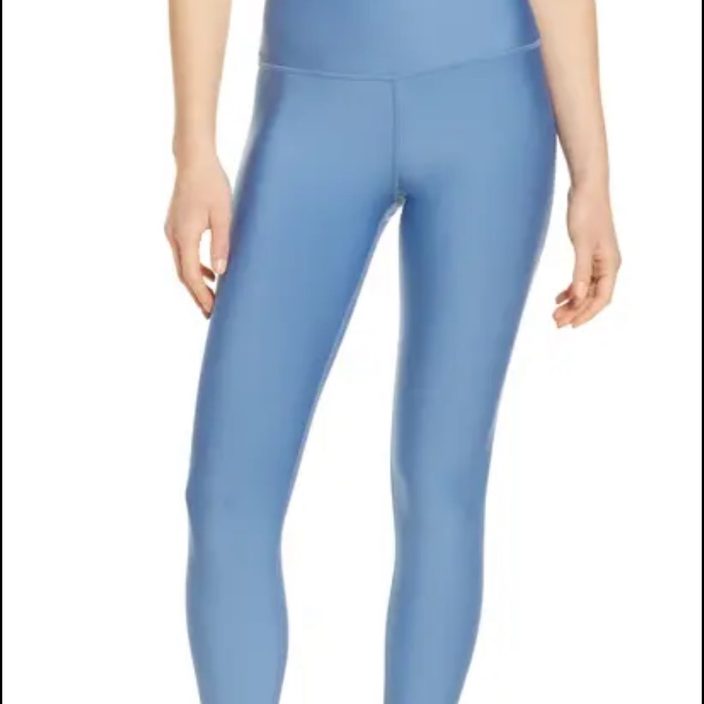 Alo Yoga airlift 7/8 legging in Blue Moon size small